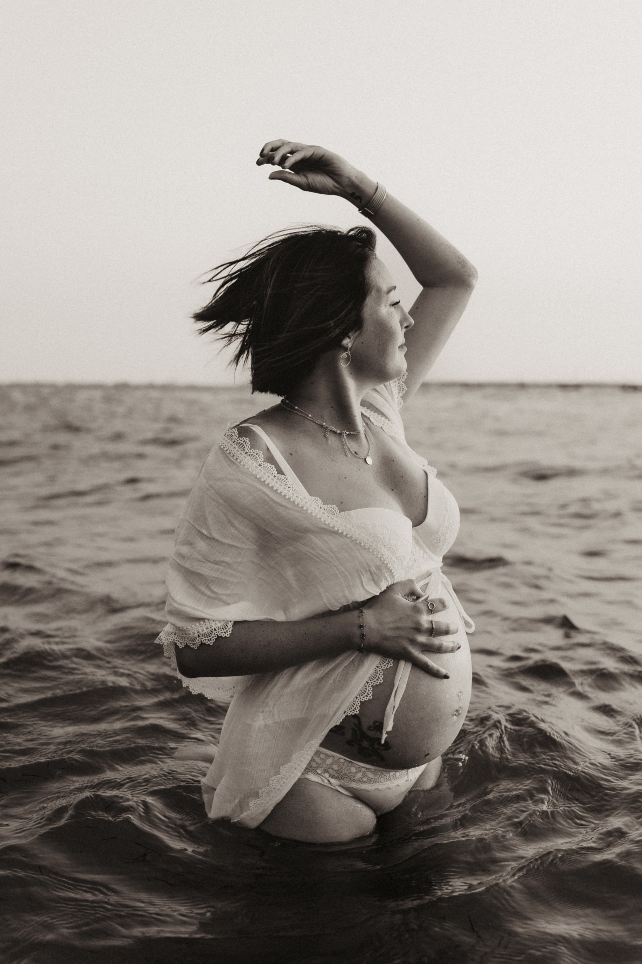Séance grossesse en extérieur au Bassin d'Arcachon